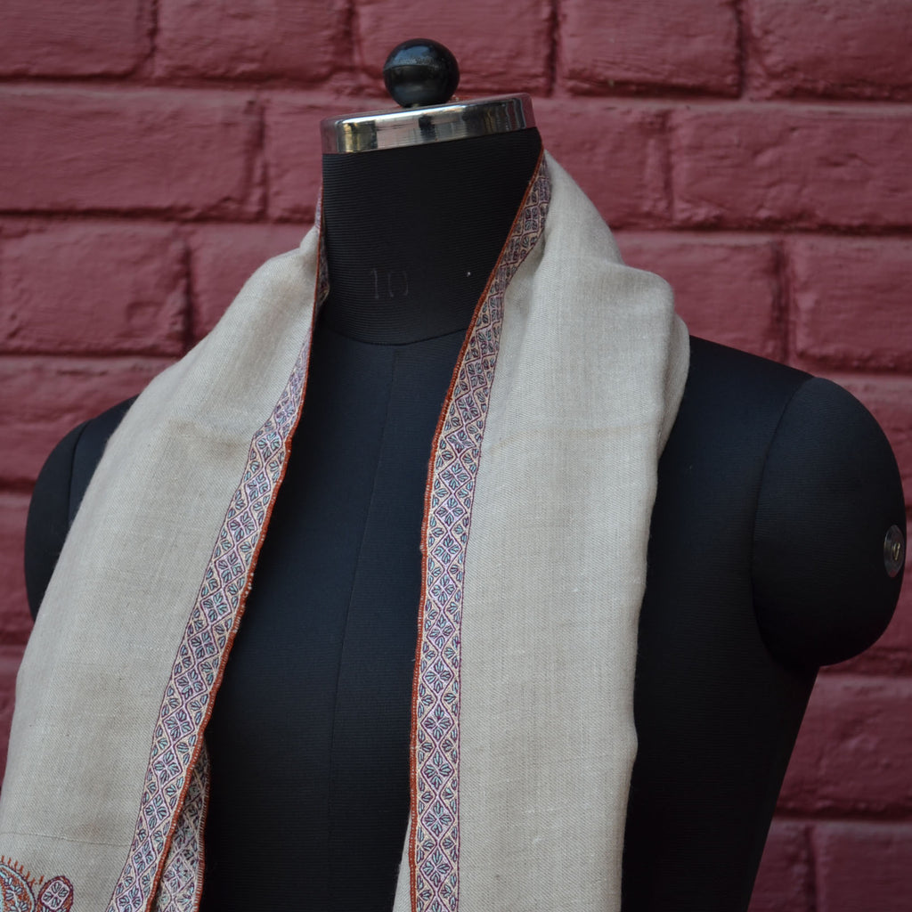 Natural Cashmere Pashmina Shawl with Beautifully Crafted Border