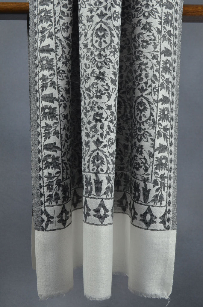 White Base Black patterned Kani style merino scarf