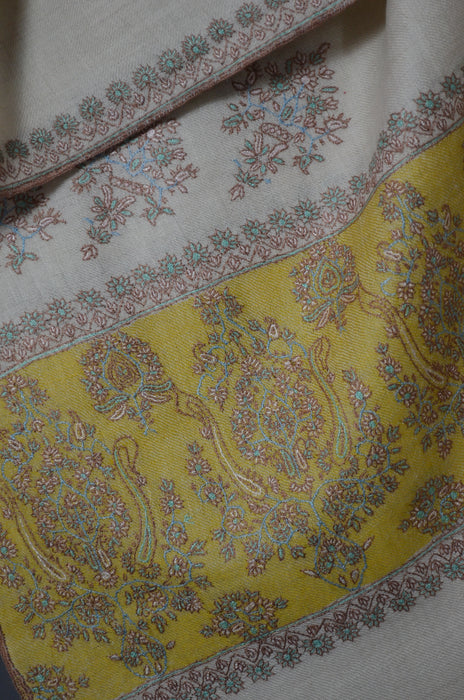 Ivory Big Border Embroidery Cashmere Pashmina Shawl