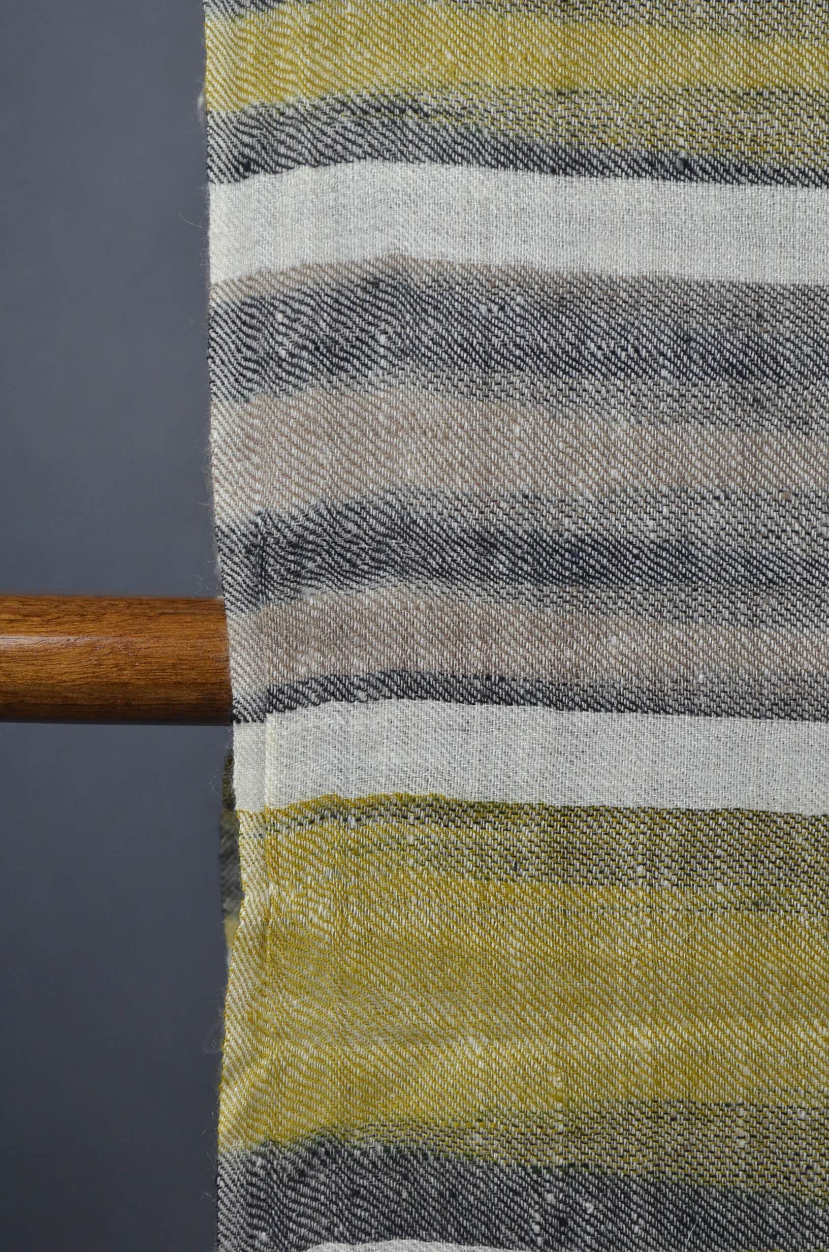 Ikat Ivory Handwoven Cashmere Pashmina Scarf