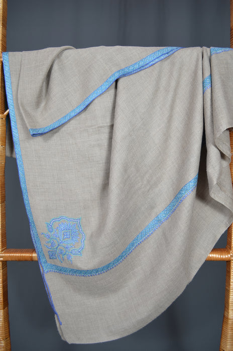 Un Dyed Natural Border Embroidery Cashmere Pashmina Shawl