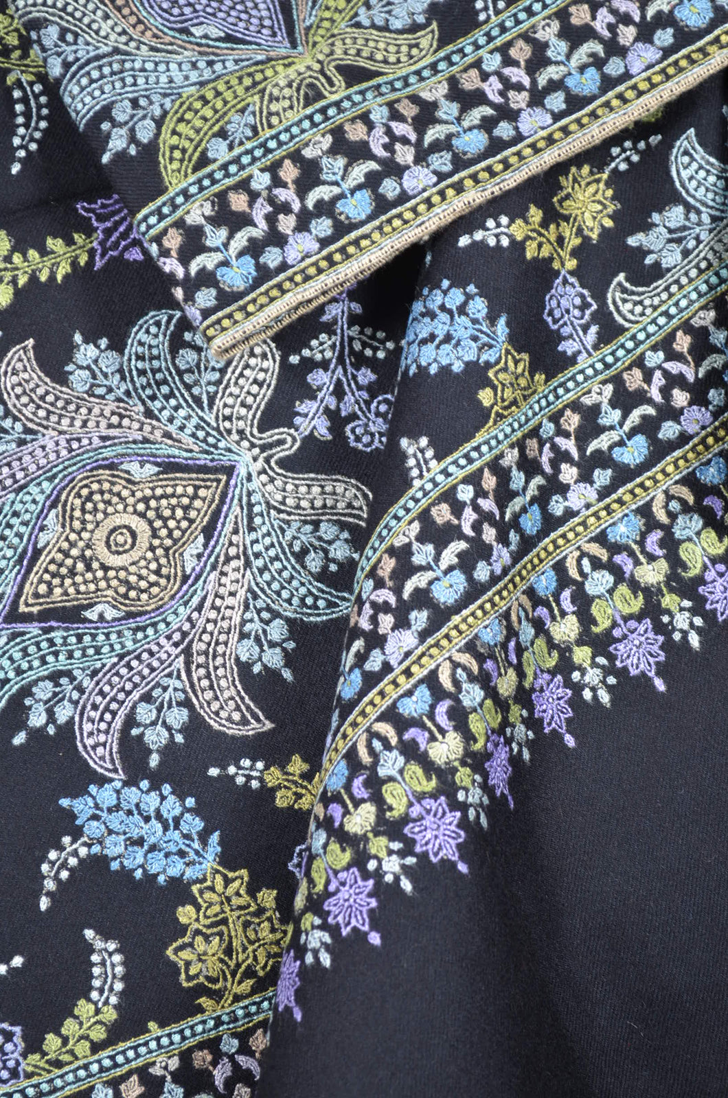 Black Jamawar Embroidery Pashmina Shawl