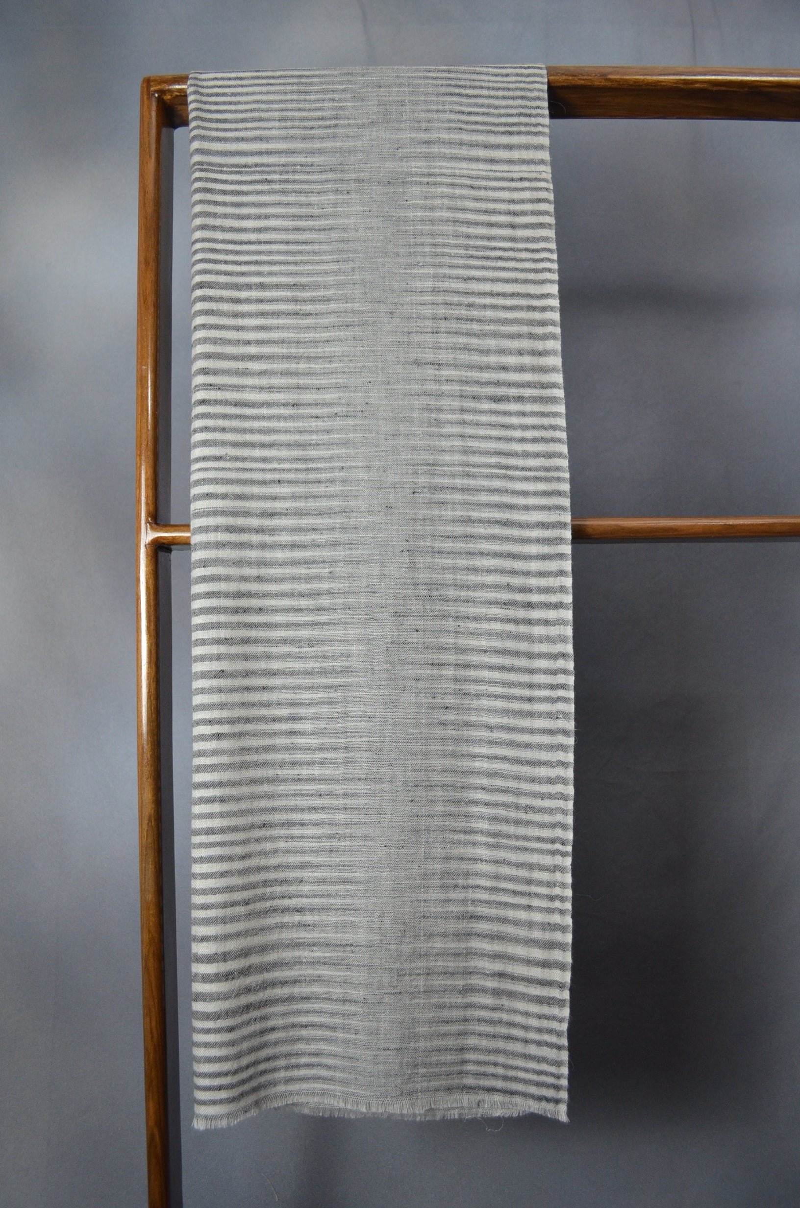 Grey & Black Handwoven Cashmere Pashmina Scarf