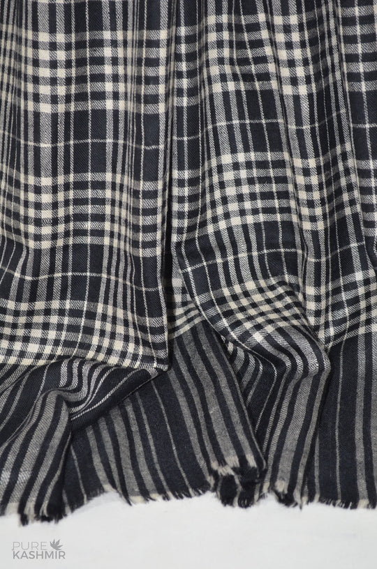 Beautiful Black and White Handwoven Cashmere Pashmina Shawl