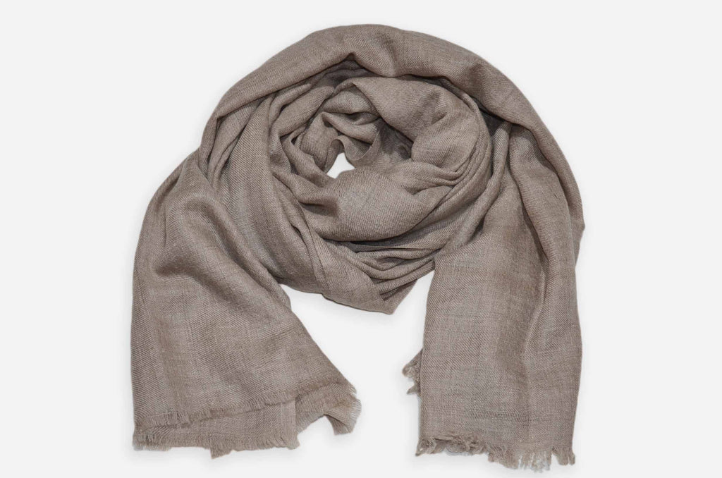 Un Dyed Natural Cashmere Pashmina Handwoven Scarf