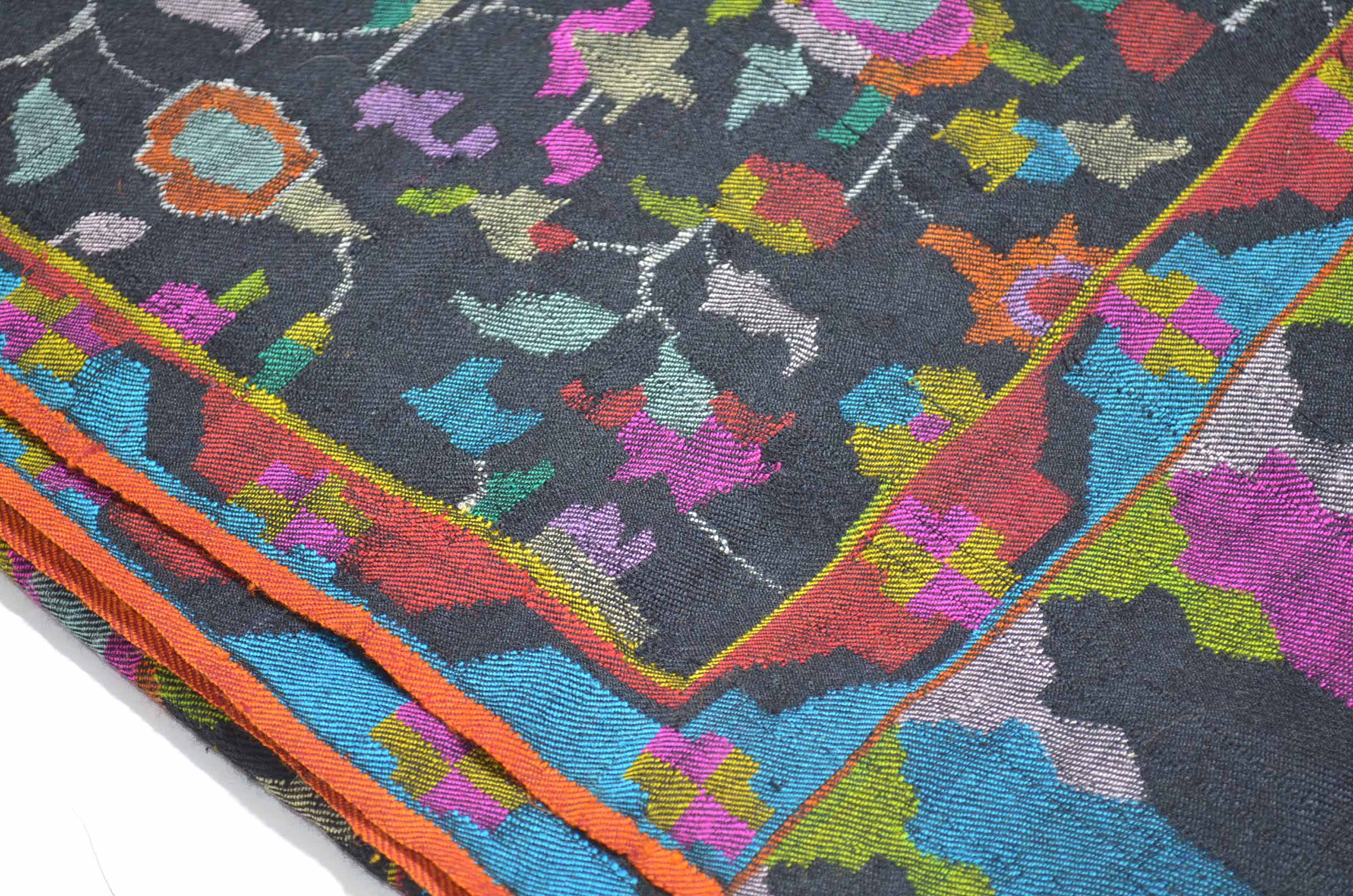 Shop Black Kani Jamawar Cashmere Pashmina Shawl | Pure Kashmir