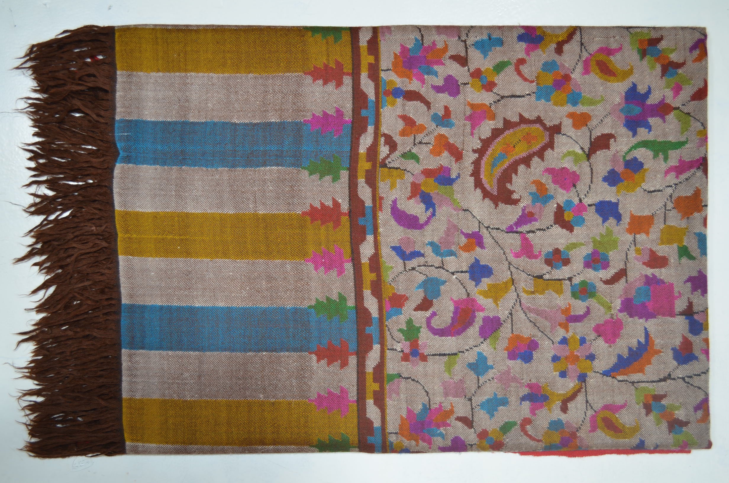 Natural Kani Jamawar Shawl