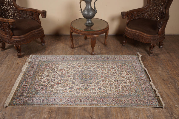Ivory And Pink kashmir carpet