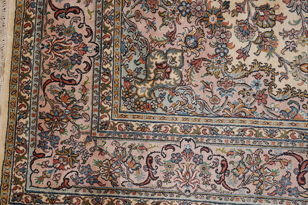 Ivory And Pink kashmir carpet