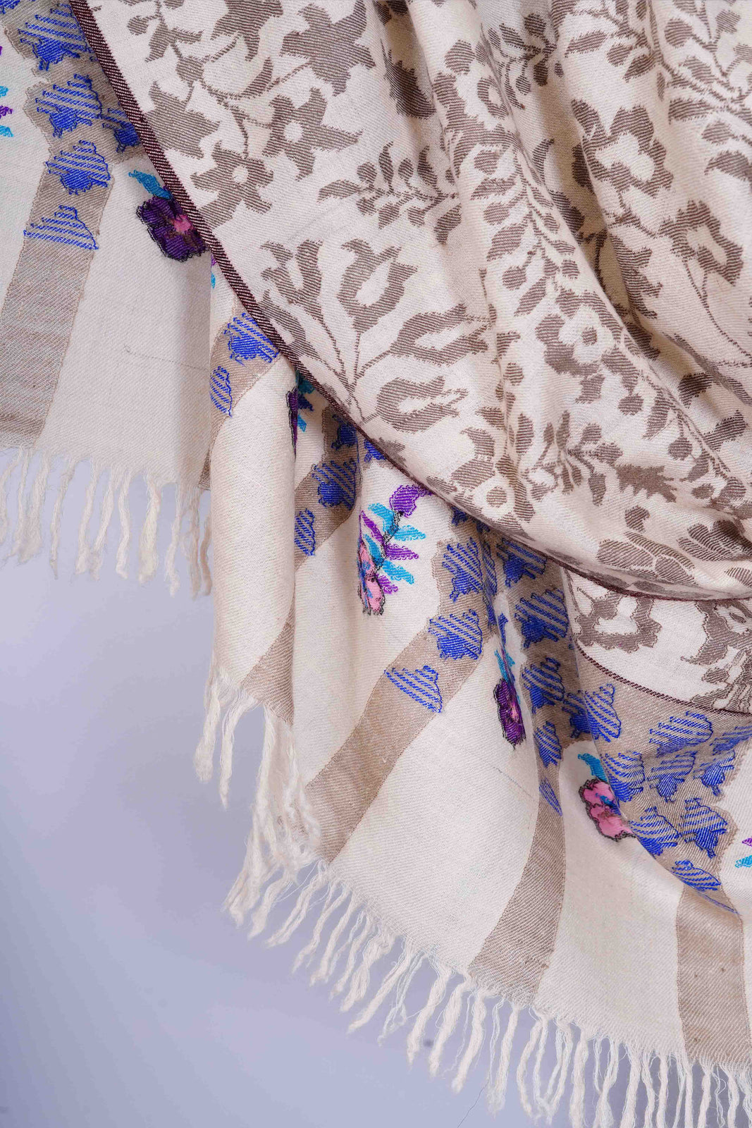 Ivory Base Kani Jamawar Pashmina Shawl