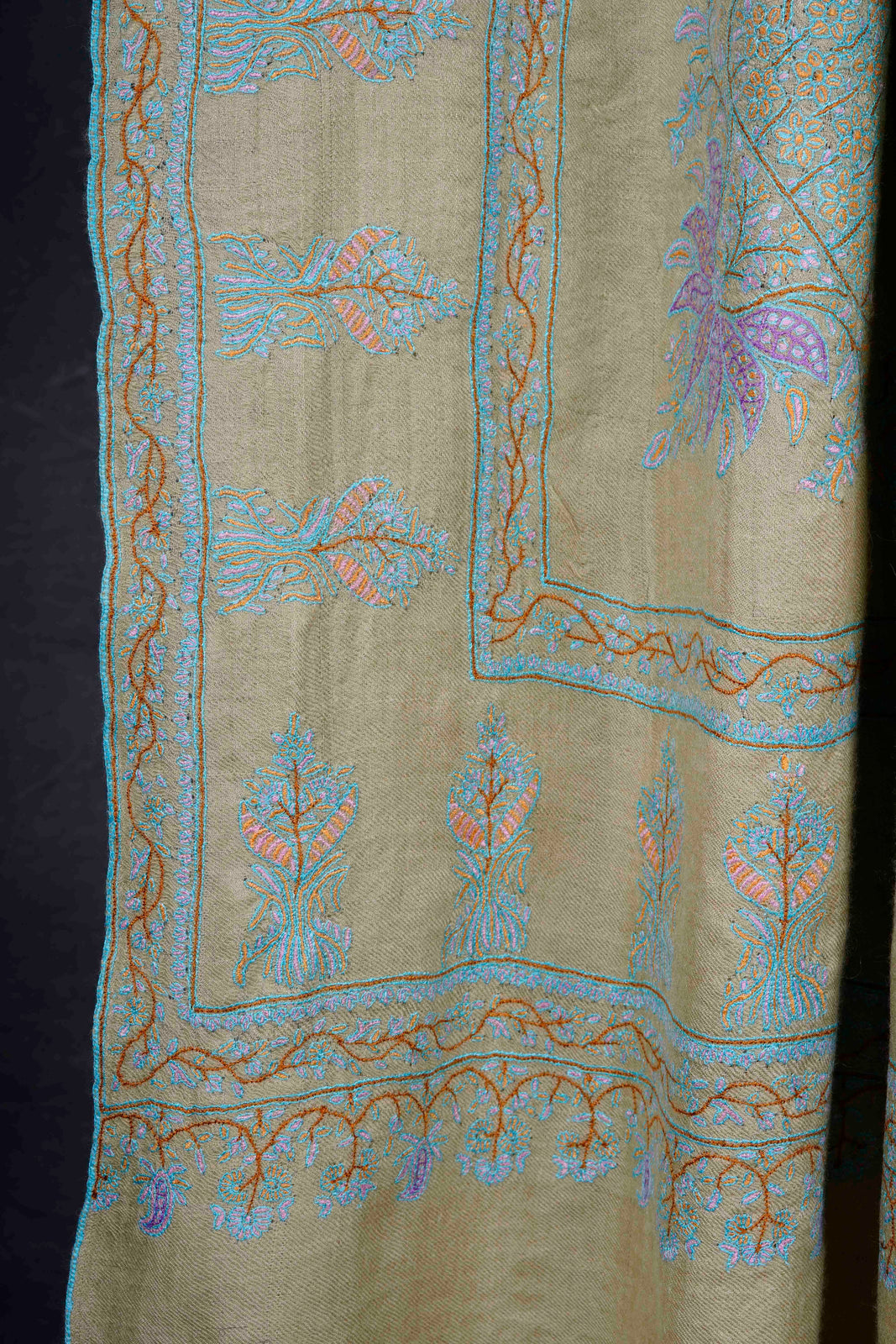 Ivory Border And Boteh Motifs Embroidery Cashmere Pashmina Shawl