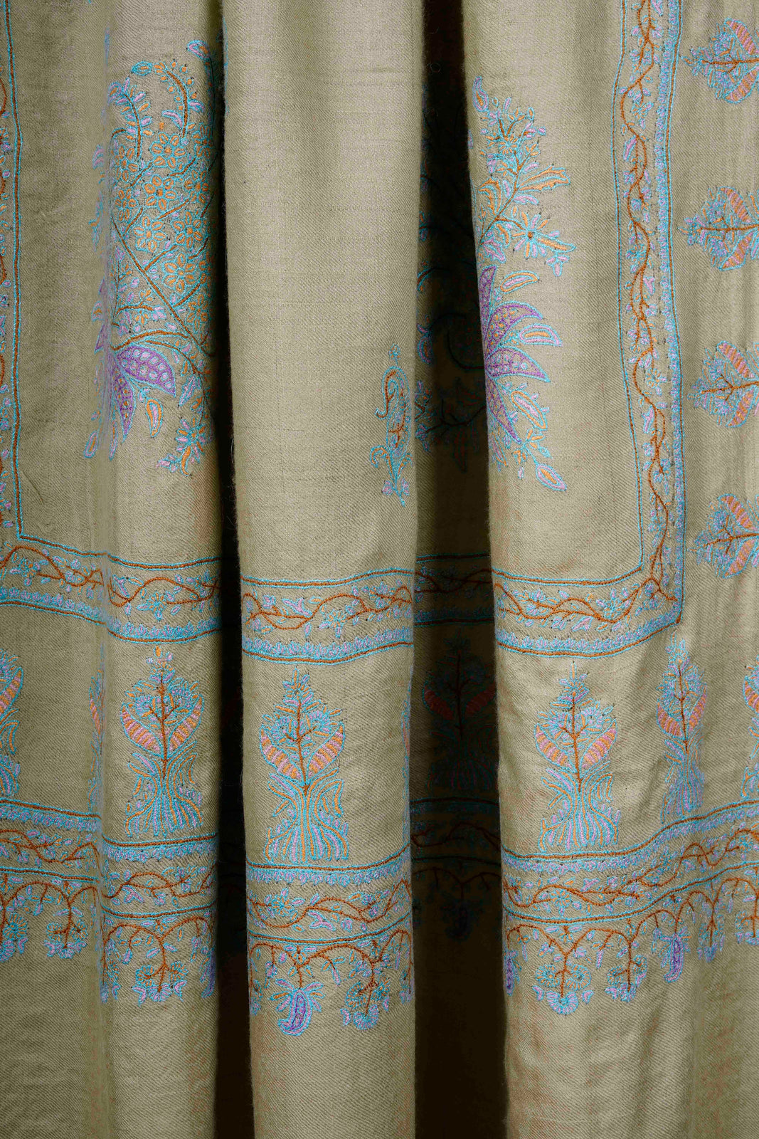 Ivory Border And Boteh Motifs Embroidery Cashmere Pashmina Shawl