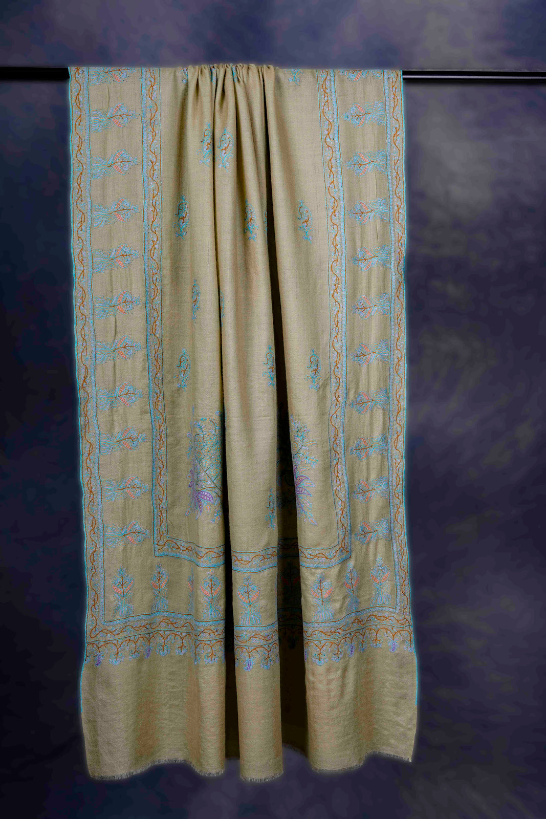 Ivory Border And Boteh Motifs Embroidery Cashmere Pashmina Shawl