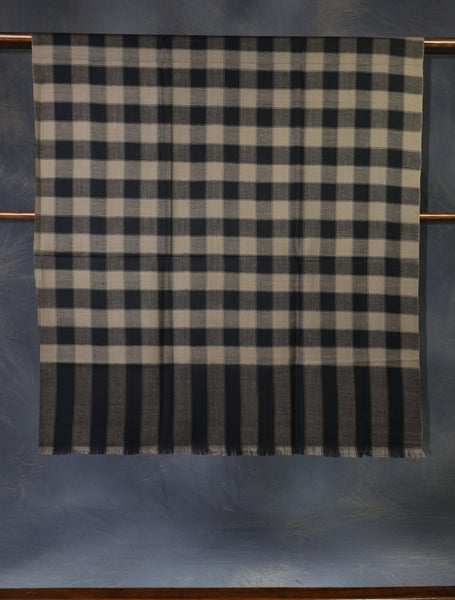 Black  Border Checked handwoven Cashmere Pashmina Shawl