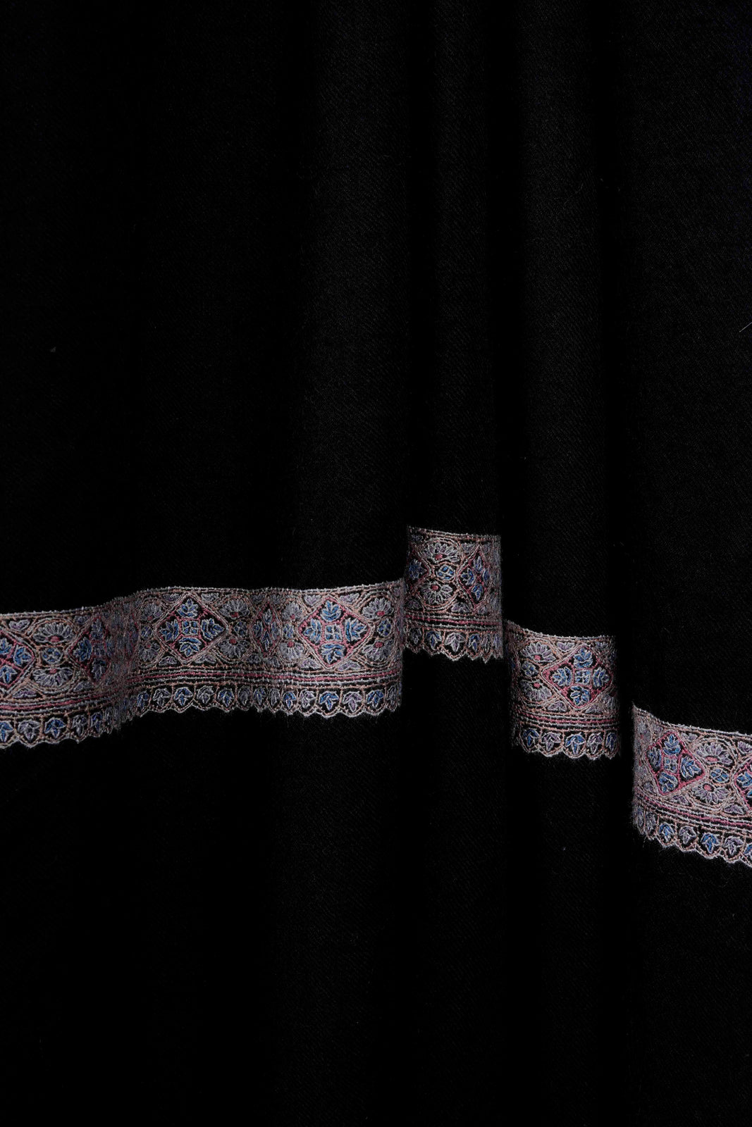 3 Yard Black Base With Small Border Embroidery Cashmere Pashmina Shawl