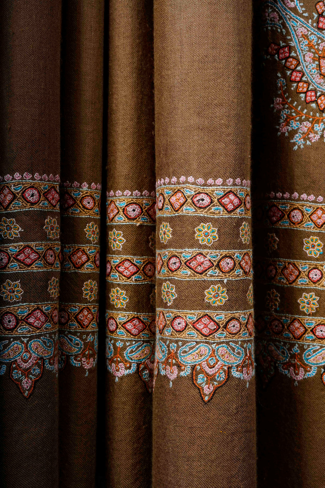 3 Yard Brown Base With Big Border Embroidery Cashmere Pashmina Shawl