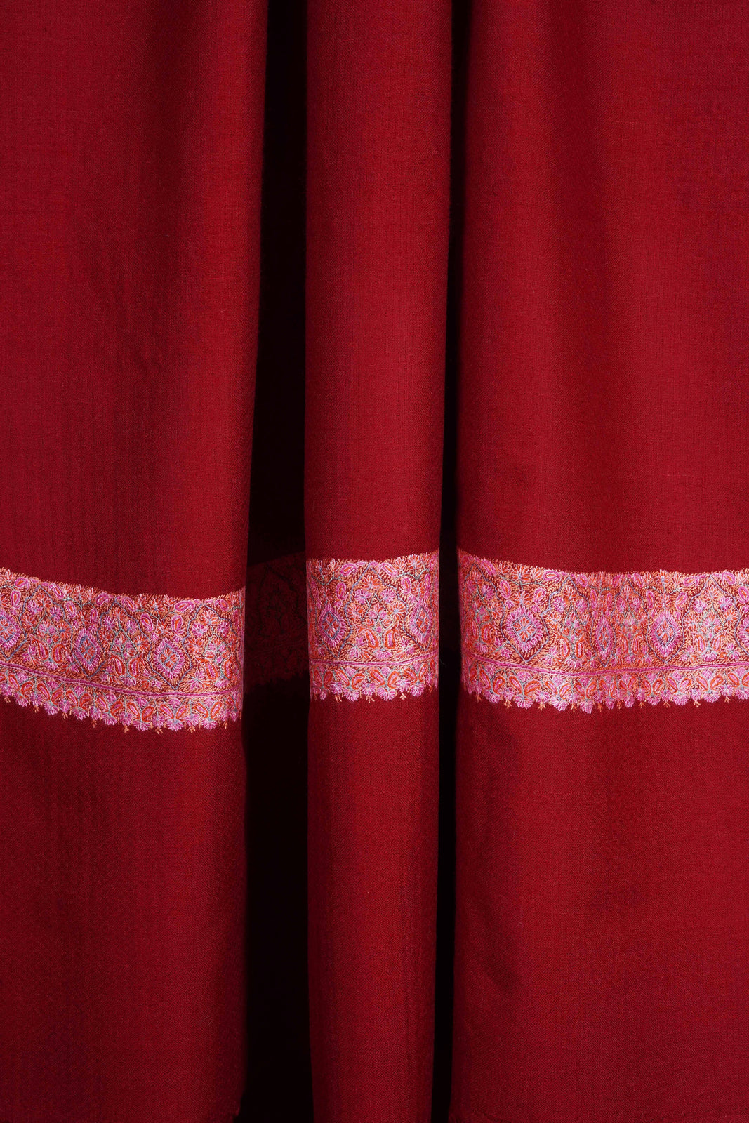 Red Base Big Border Embroidery Cashmere Pashmina Shawl