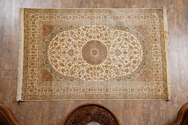 Old Gold kashmir carpet