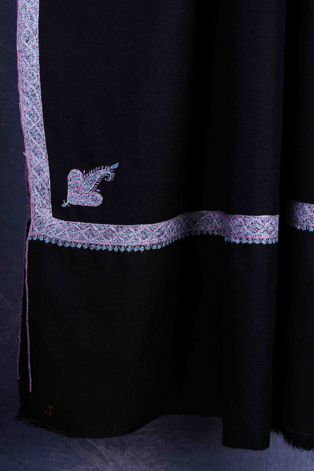 Black colour with Small Border Embroidery Cashmere Pashmina Shawl