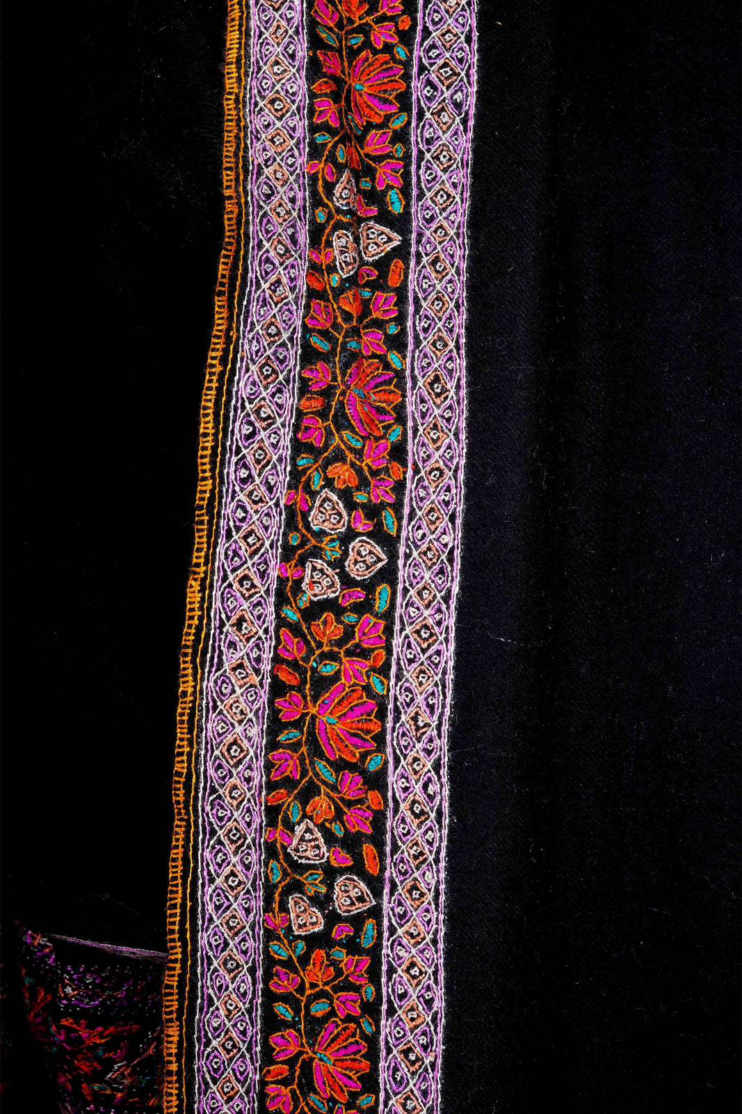 2.5 yard Black Base Palla Embroidery Cashmere Pashmina Shawl