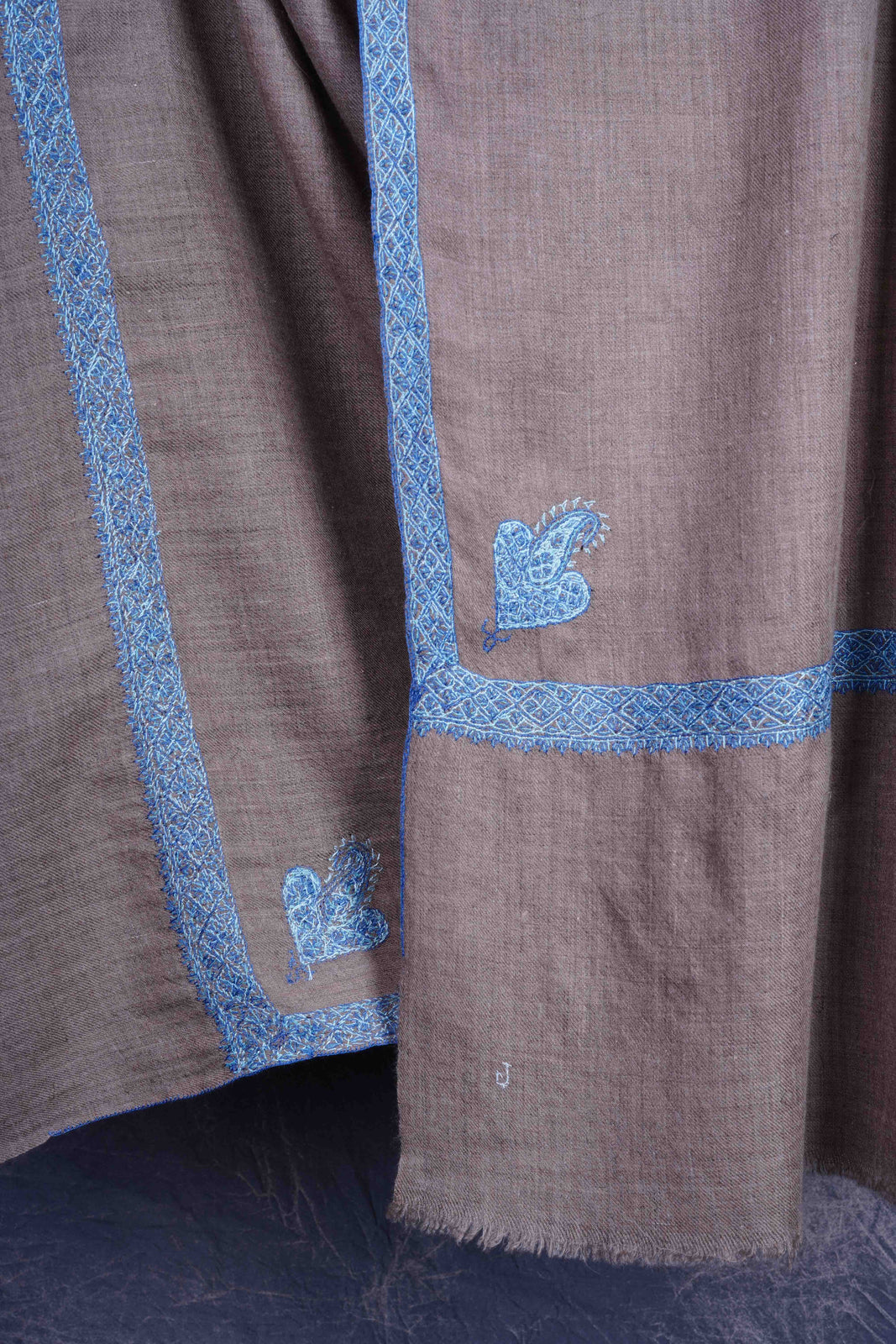 Natural colour with Small Border Embroidery Cashmere Pashmina Shawl