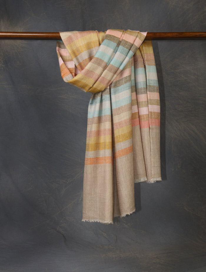 Beautiful Plaid Pure Cashmere Pashmina Scarf – Handwoven Luxury