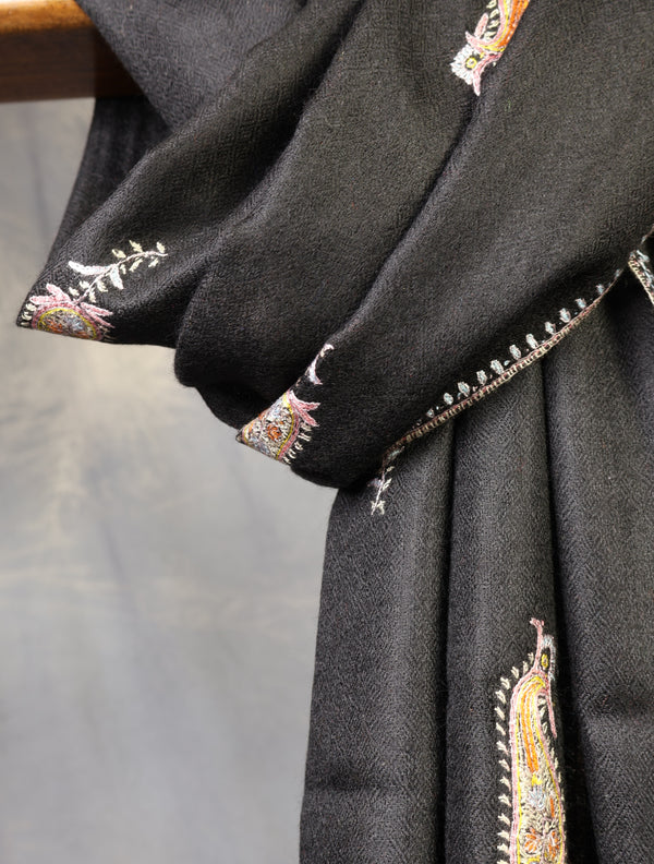 Black and Red Base Boteh Embroidery Pashmina Cashmere Scarf — pashmina shawl detail