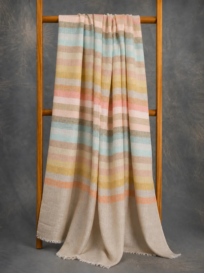 Beautiful Plaid Pure Cashmere Pashmina Scarf – Handwoven Luxury