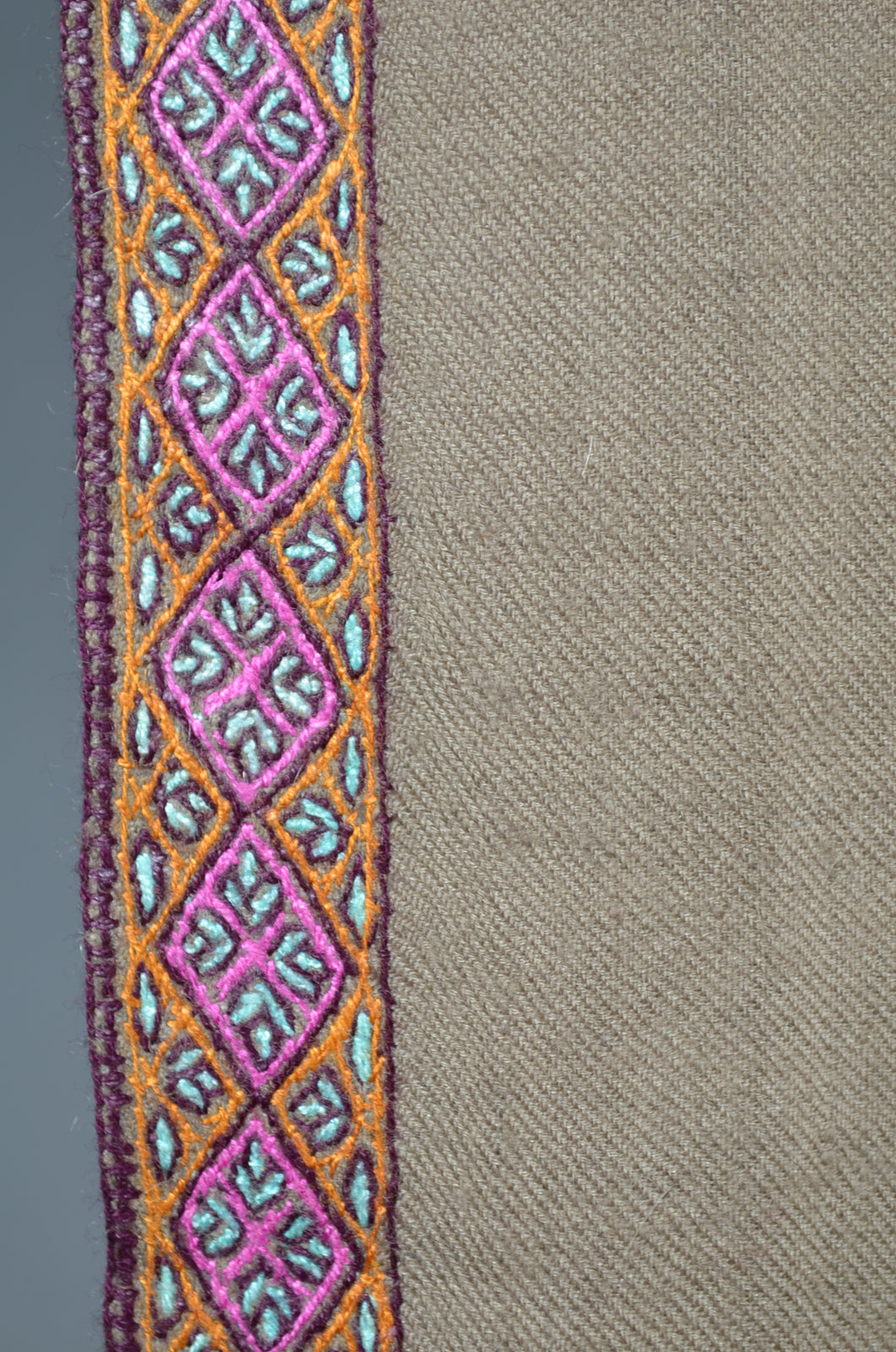Natural Base Pink Border Embroidery Cashmere Pashmina Shawl