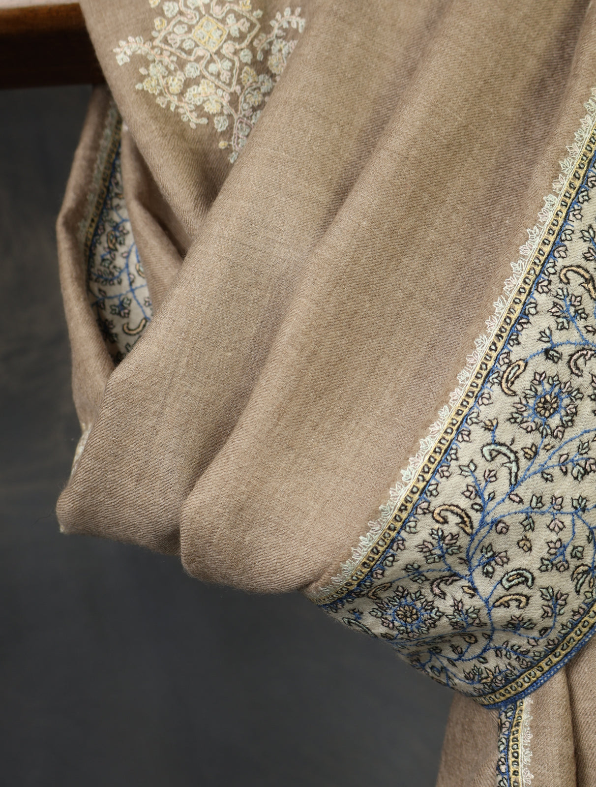 Natural  Boteh Motif Embroidery Cashmere Pashmina Shawl