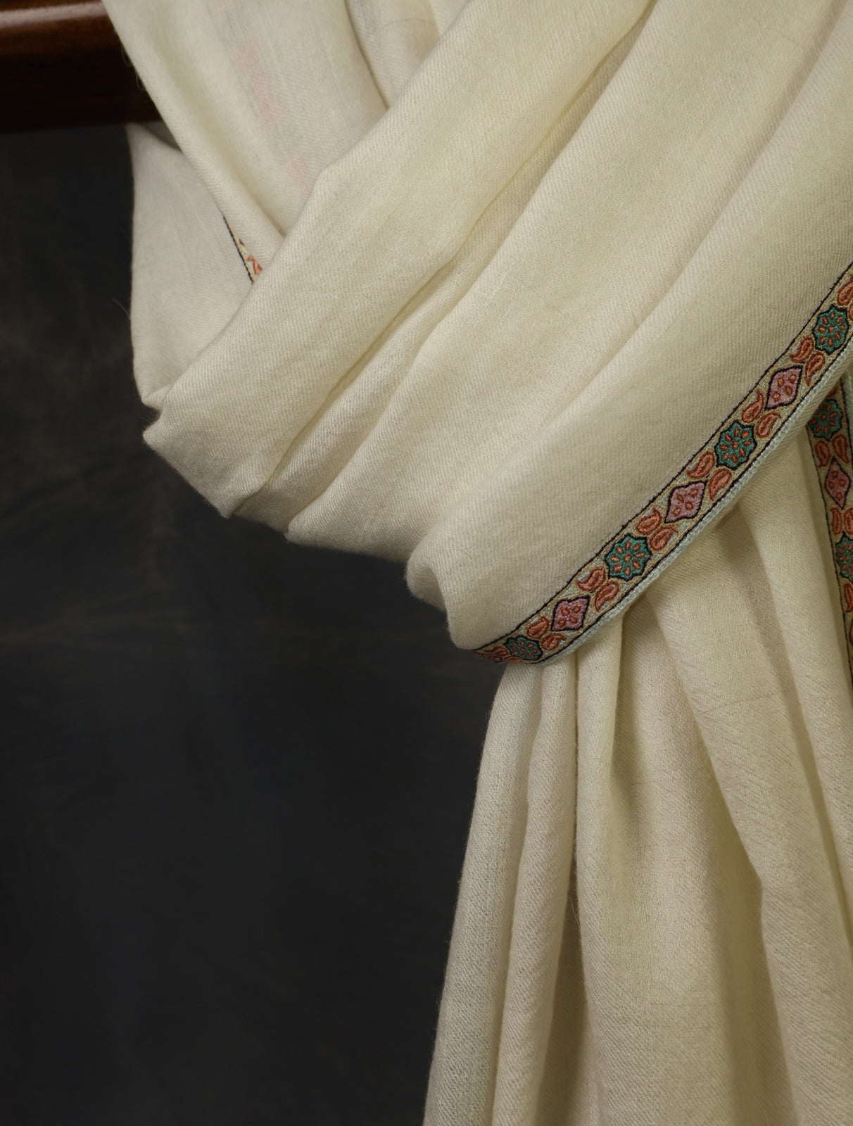 Ivory With Small Border Embroidery Cashmere Pashmina Scarf