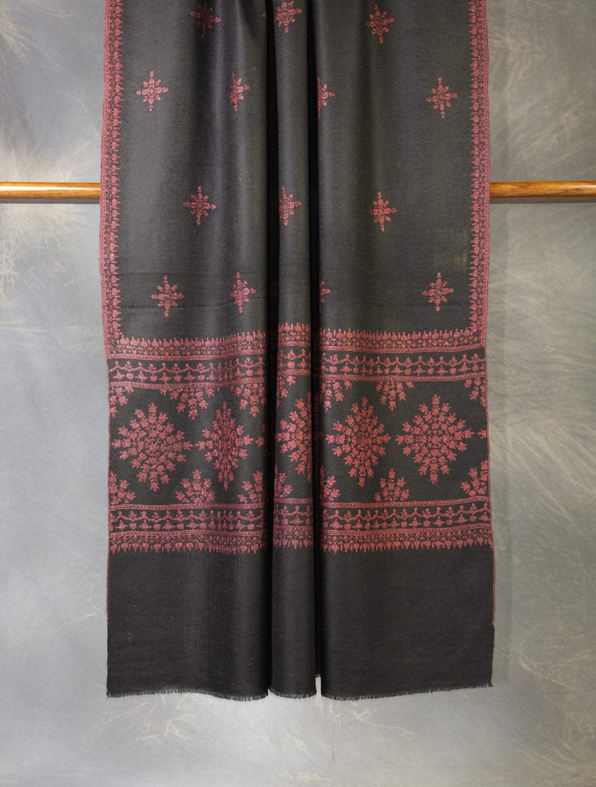 Black Base Big Border Embroidery Cashmere Pashmina Shawl