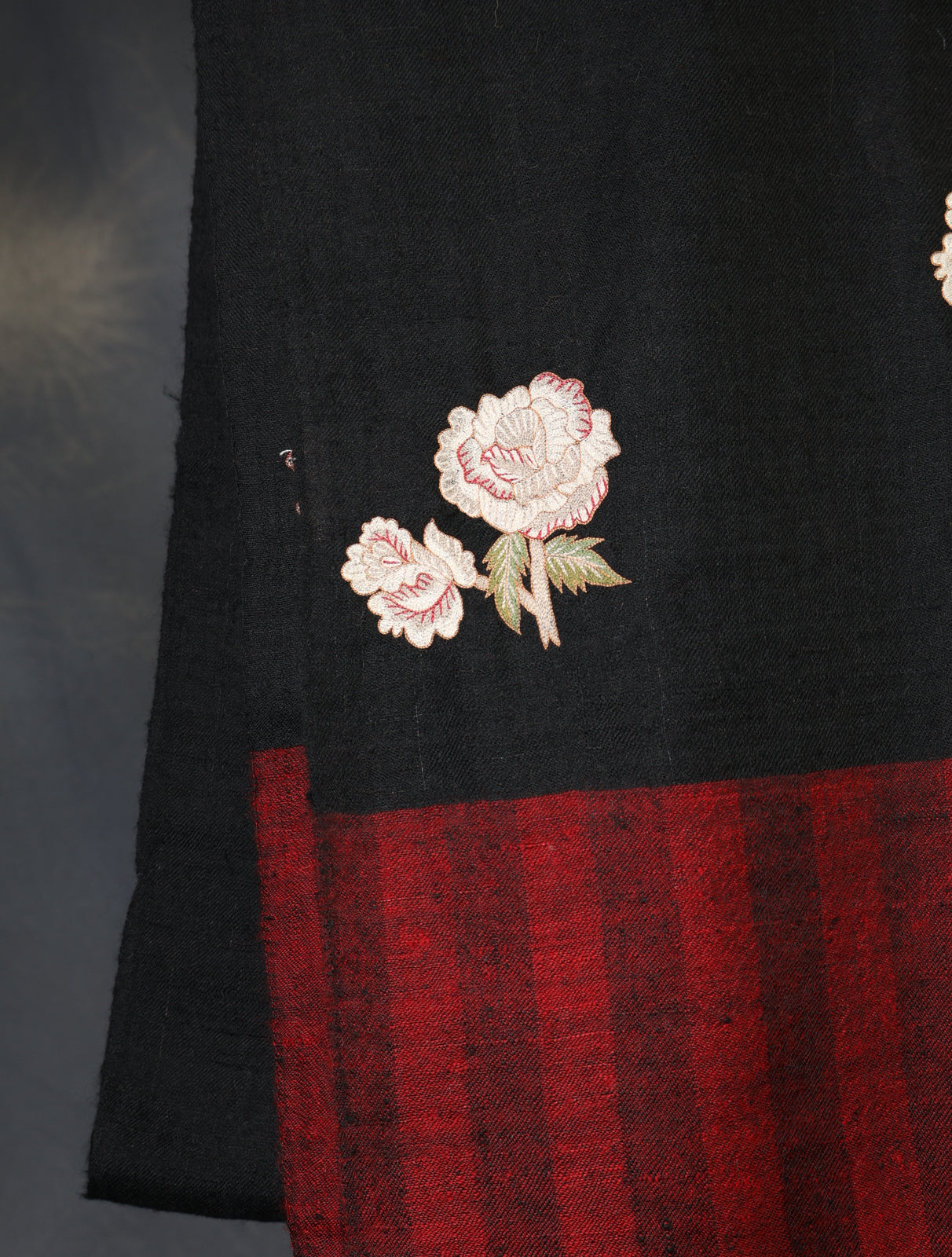 Black And Red Big Border Embroidery Cashmere Pashmina Scarf