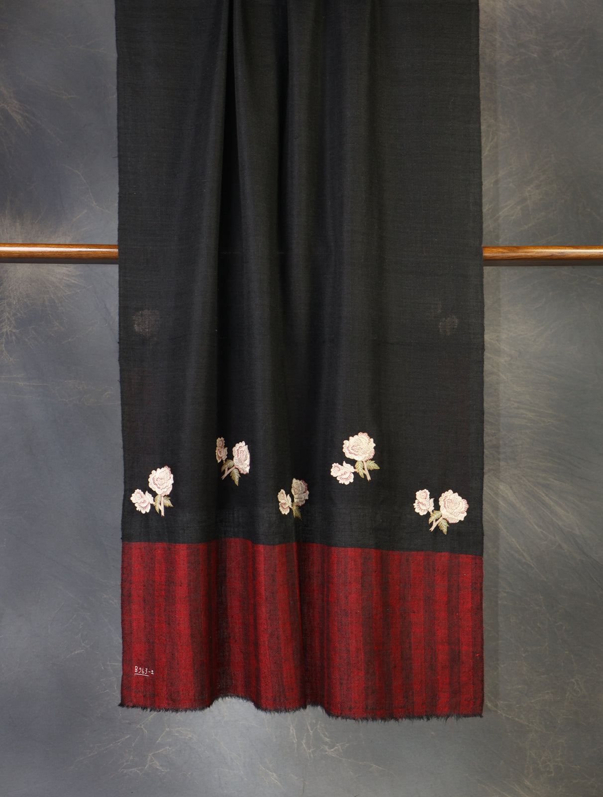 Black And Red Big Border Embroidery Cashmere Pashmina Scarf