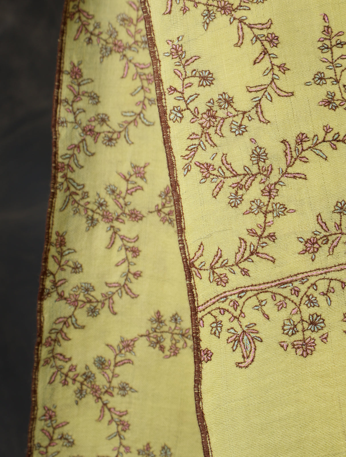 Lemon Big border And Motif Embroidery Cashmere Pashmina Shawl