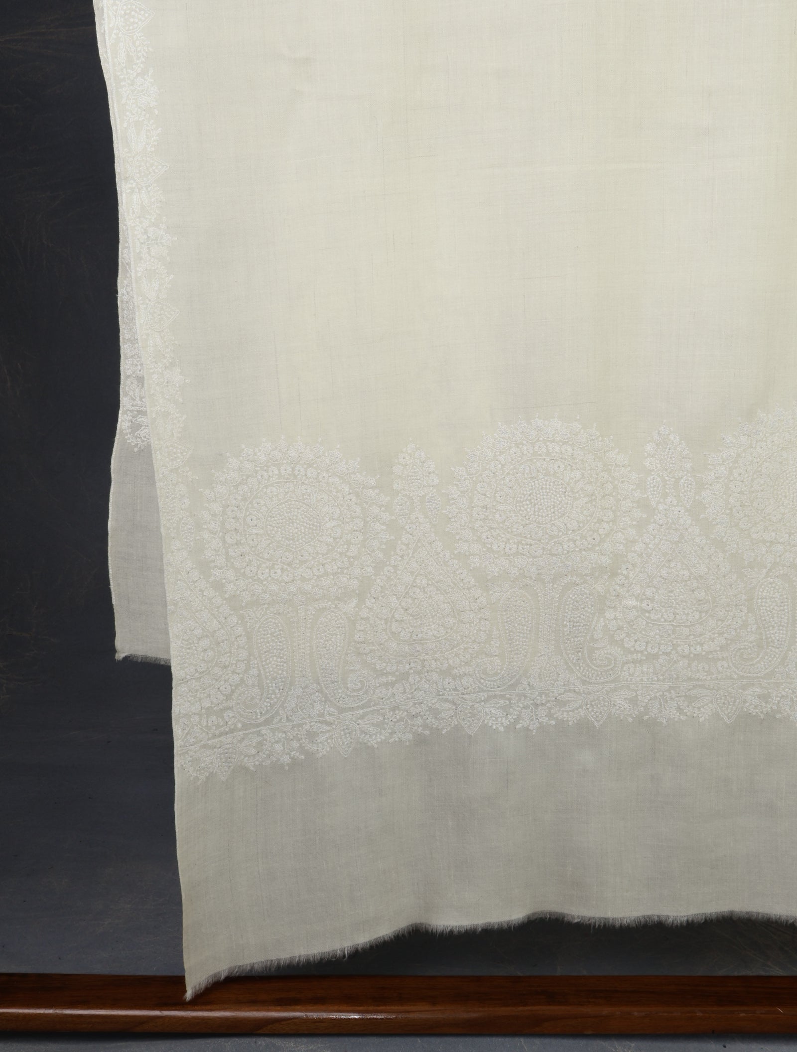 3 yard Ivory Big Border Embroidery Cashmere Pashmina Shawl