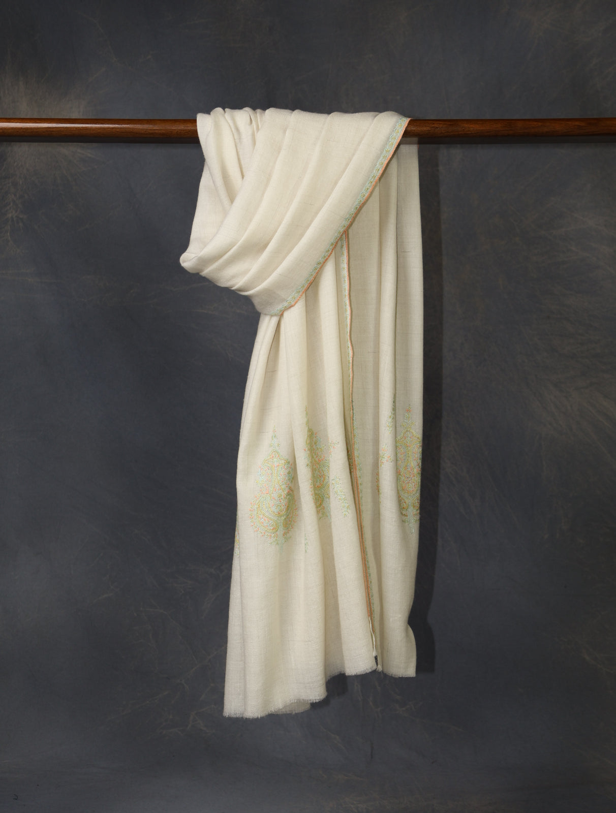 Ivory With Green Big Buteh Border Embroidery Cashmere Pashmina Scarf