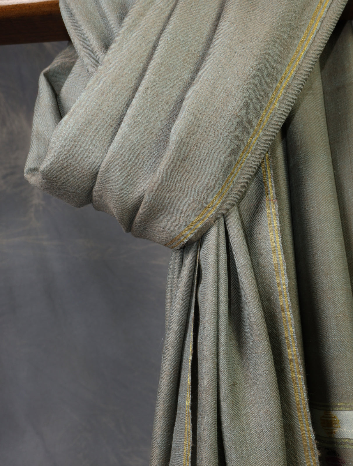 Grey Kani Small Border Pashmina Shawl