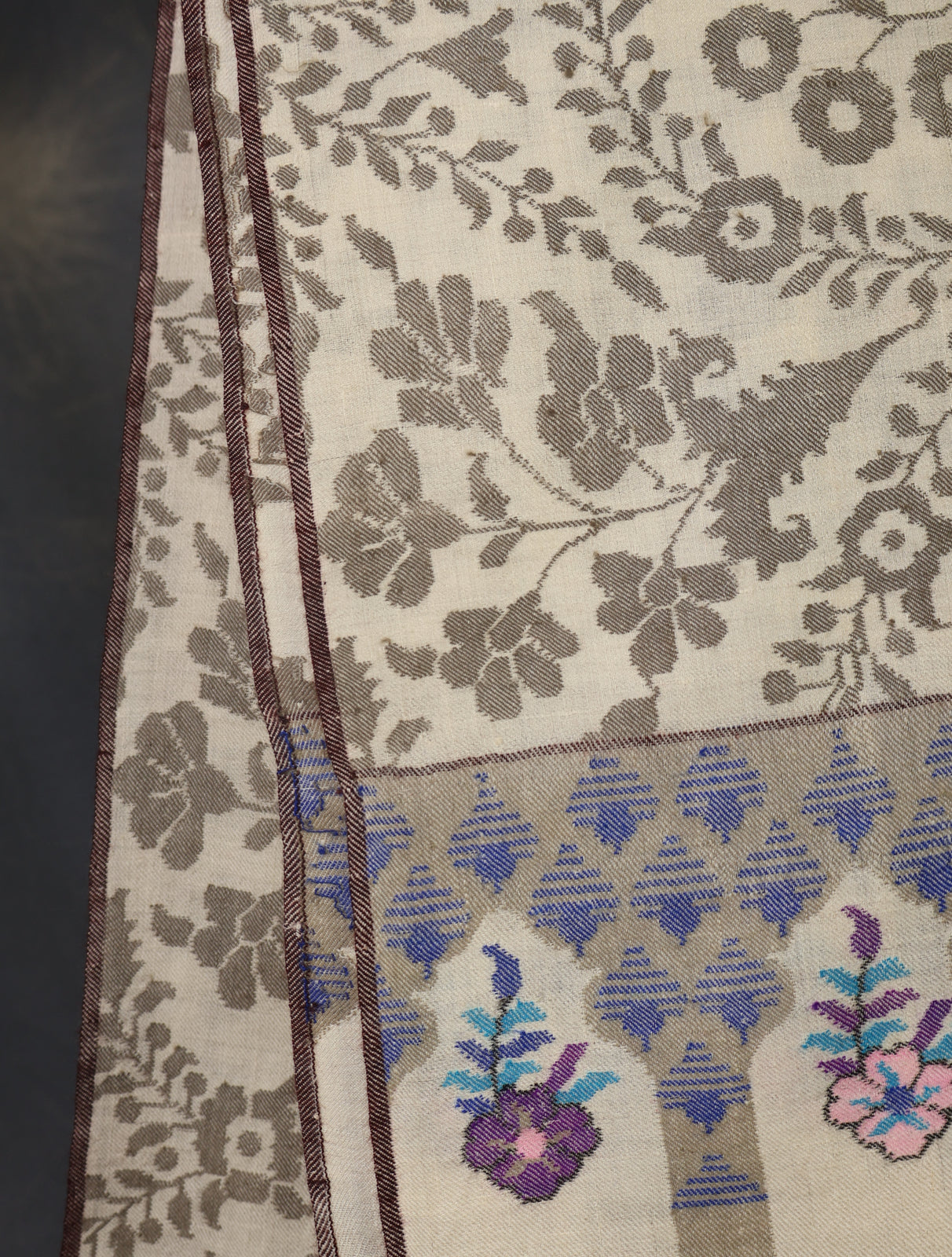 Ivory Base Kani Jamawar Pashmina Shawl