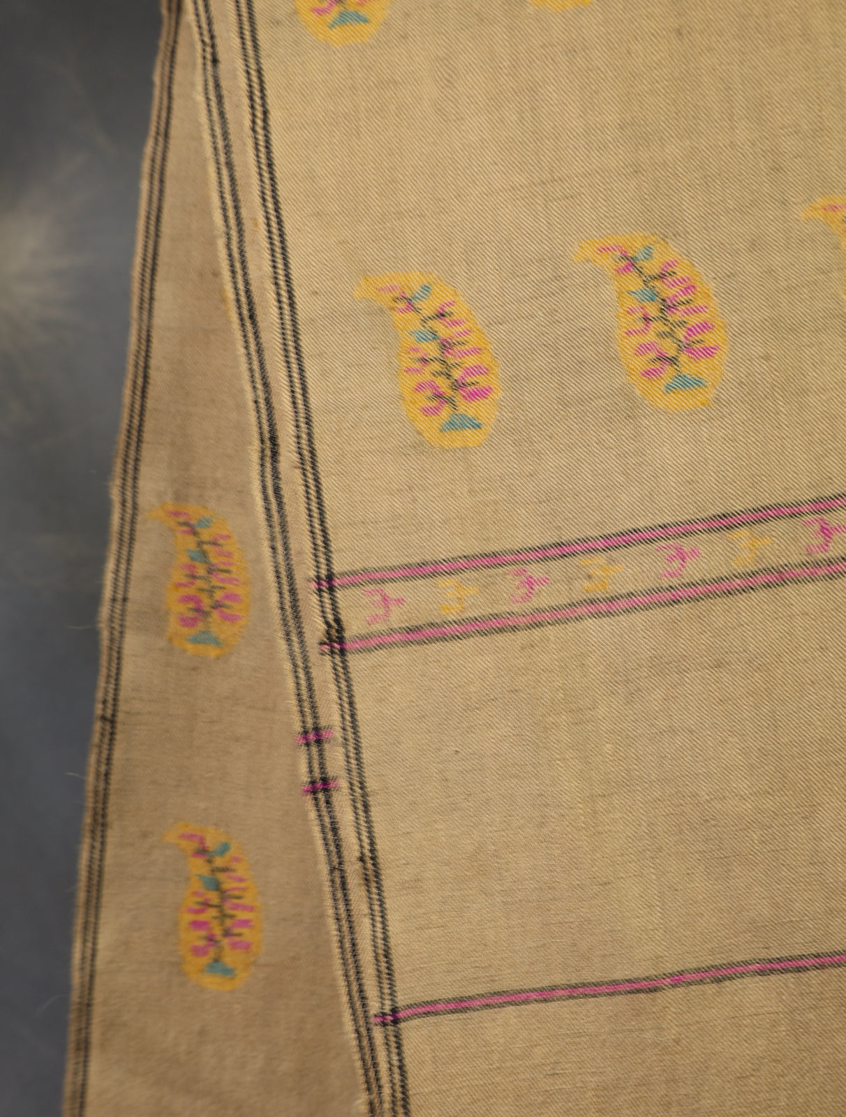 Natural Kani Buteh Pashmina Shawl