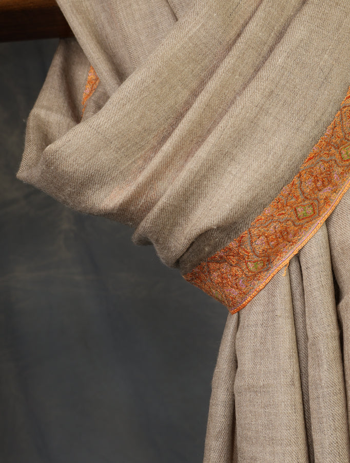 Natural Colour Base Big Border Embroidery Cashmere Pashmina Shawl