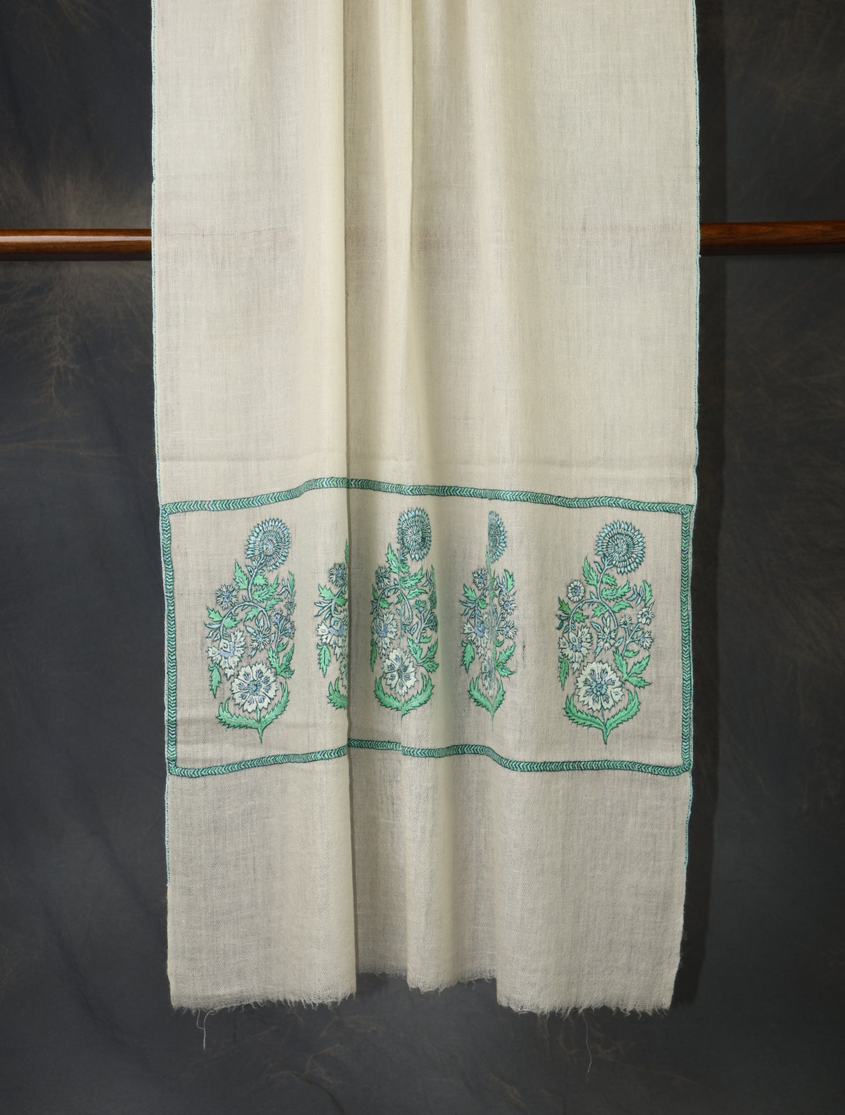 Ivory Big Buteh Motif Embroidery Cashmere Pashmina Scarf