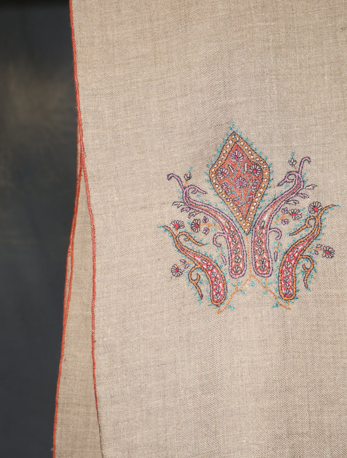 Natural Base Motif Embroidery Cashmere Pashmina Shawl