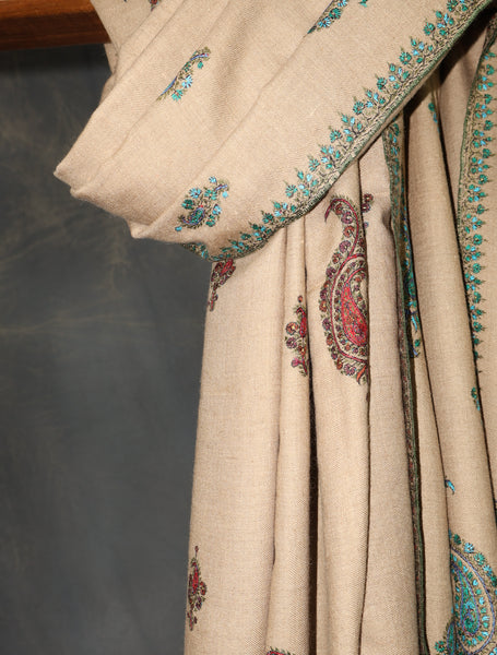 Natural Base Reversible Motif Embroidery Cashmere Pashmina Shawl