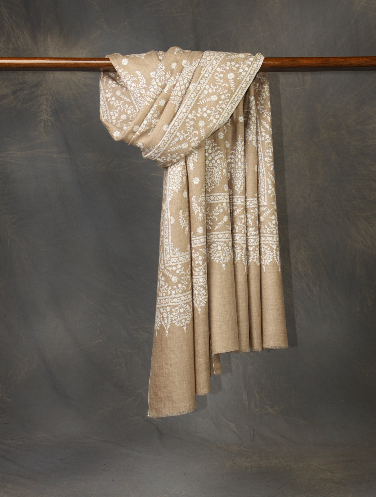 Natural Big Border And Boteh Motif Embroidery Cashmere Pashmina Shawl