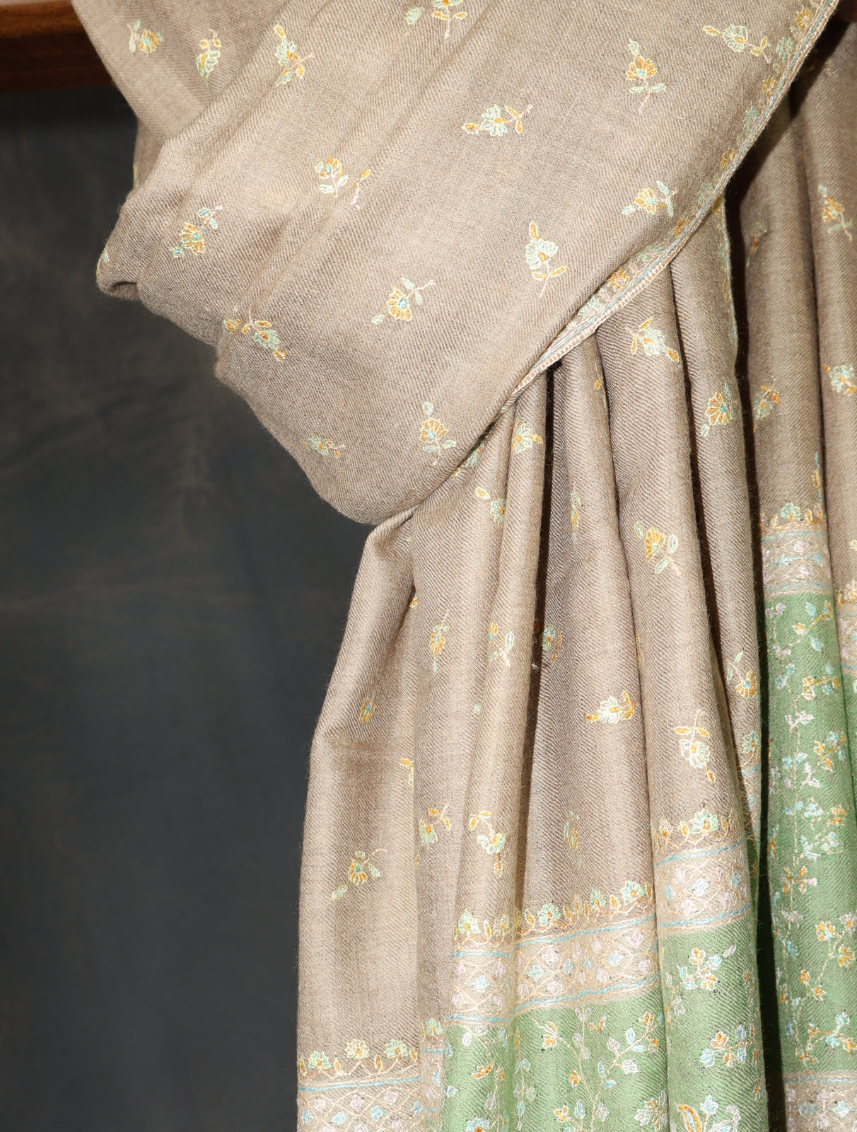 Natural Boteh Motifs Embroidery Cashmere Pashmina Shawl