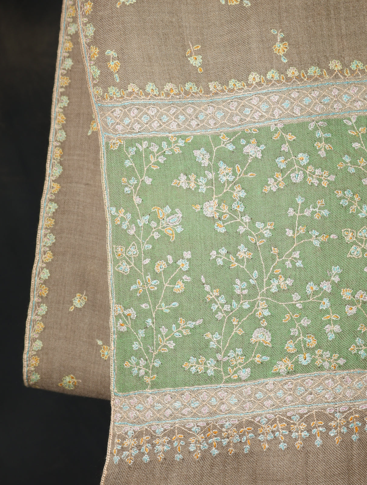 Natural Boteh Motifs Embroidery Cashmere Pashmina Shawl