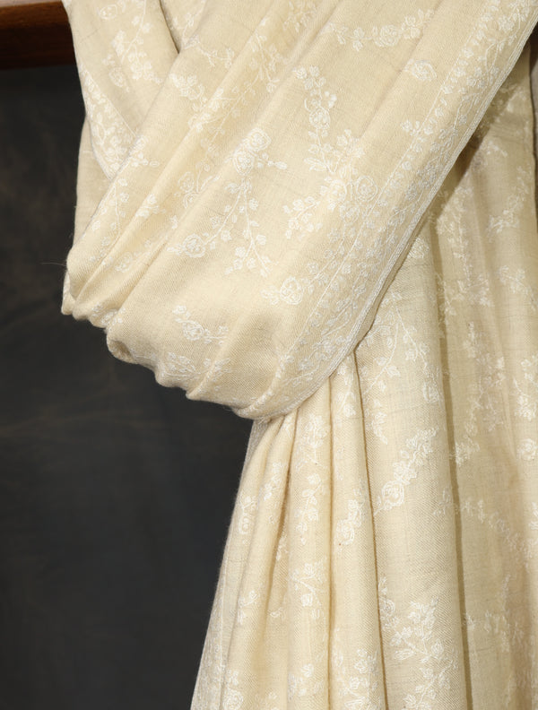 Ivory Base Jali Embroidery Cashmere Pashmina Shawl — pashmina shawl detail
