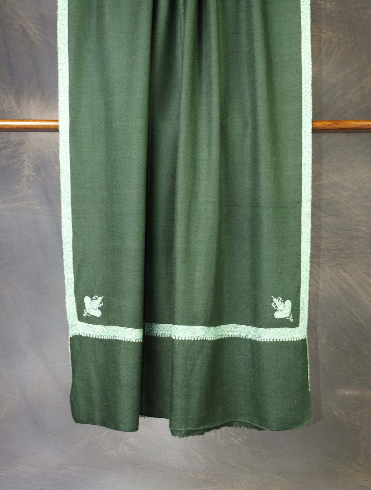 Green Base Border Embroidery Cashmere Pashmina Shawl