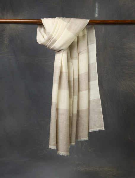 Ivory and Natural Plaid Pure Cashmere Pashmina Scarf – Handwoven Luxury